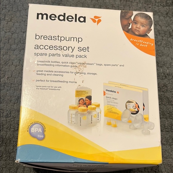 New Medela Breastpump Accessory Set - Picture 1 of 8